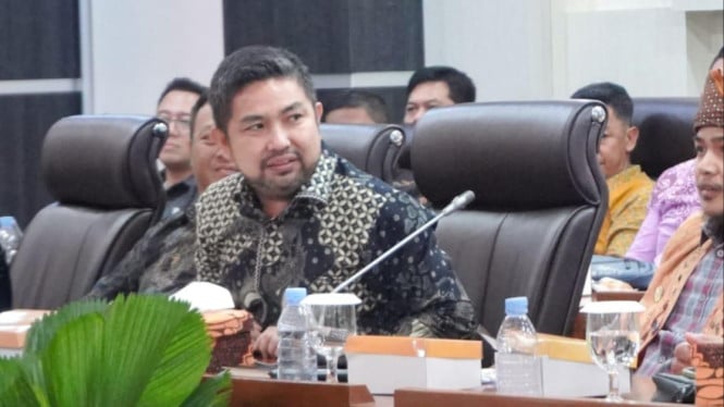 PDIP Desak Prabowo Jangan Lupakan Pendidikan Daerah: Kesenjangan Jawa-Indonesia Timur Mengkhawatirkan