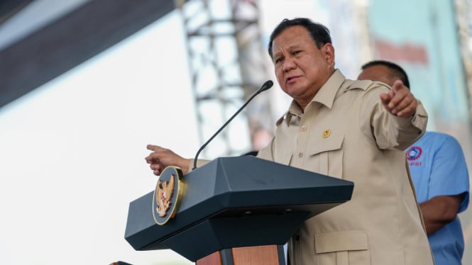 Dari Lapangan ke Kursi Pimpinan: Jejak Prabowo dalam Revolusi Sepak Bola Indonesia