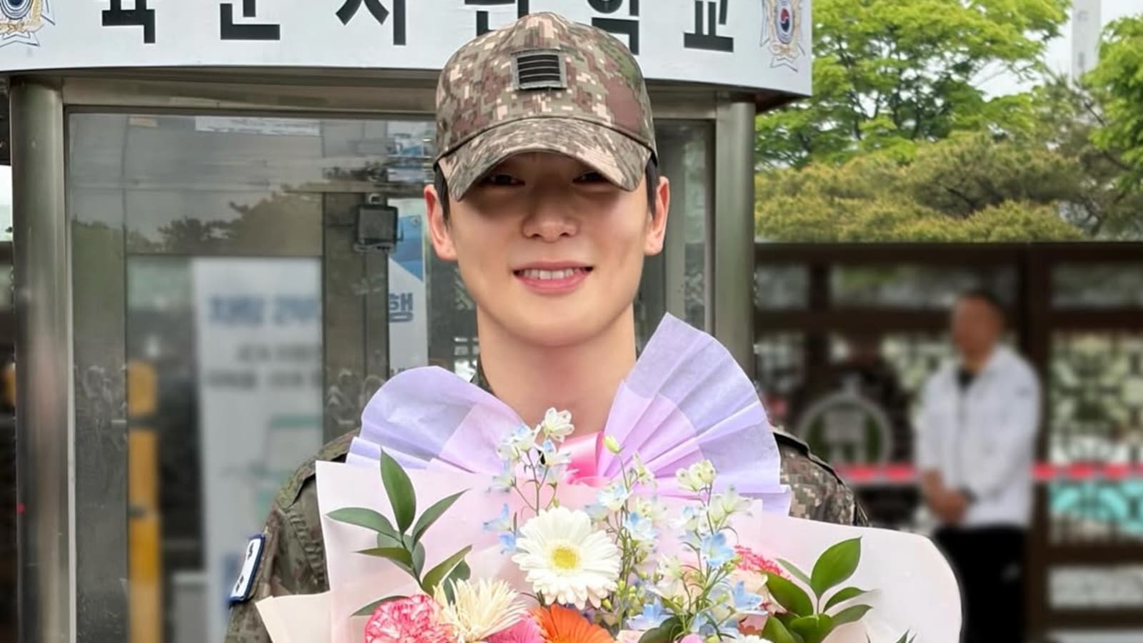 Jaehyun NCT Resmi Bebas Wajib Militer, Siap Manjakan CZENNIE dengan Tur Fan-Con Spektakuler di Asia