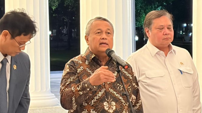 BI Ketat Akses Dolar: Batas Pembelian Turun ke US$25 Ribu Saat Rupiah Melemah