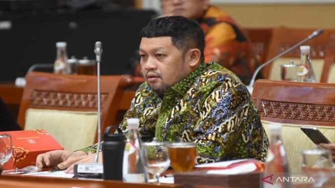 Komisi III DPR Desak Presiden Prabowo Pertahankan Polri di Bawah Komando Presiden demi Stabilitas Operasional