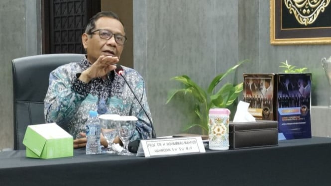 Mengapa Polri Harus Tetap di Bawah Presiden? Ini Analisis Mendalam Komisi Pelaporan