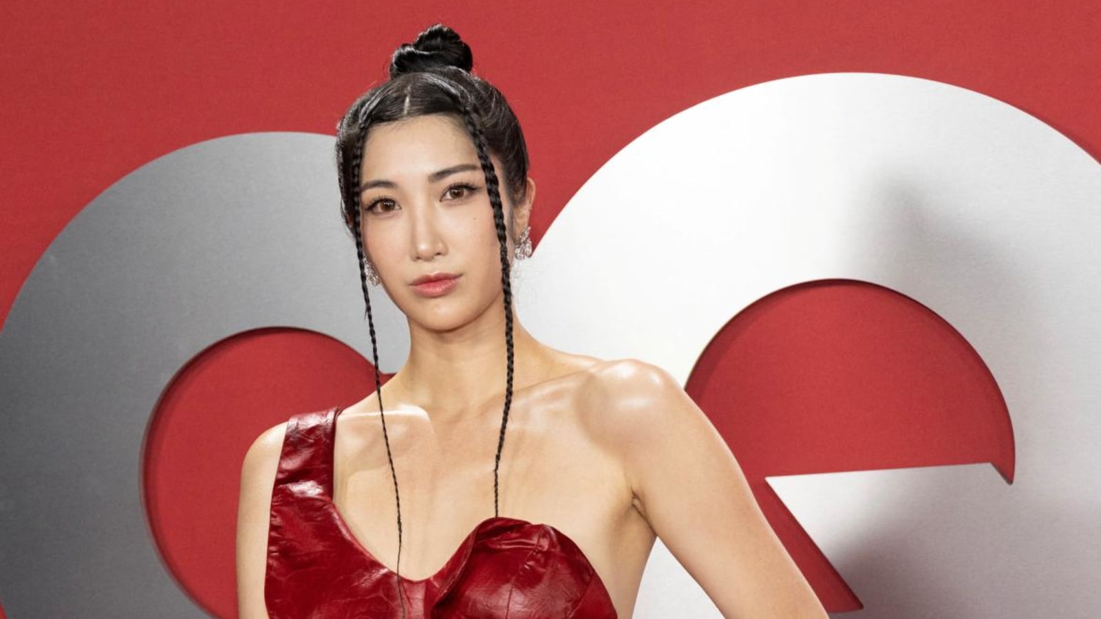 Dari Penolakan Berulang hingga Panggung Impian: Kisah Perjuangan Ejae di Industri K-pop
