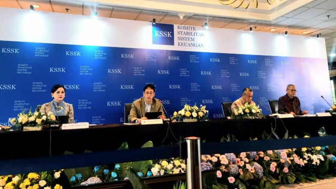 Pasar Saham Berdarah-Darah di Awal 2026, OJK Sebut Ada Kilau Harapan di Bulan Mei