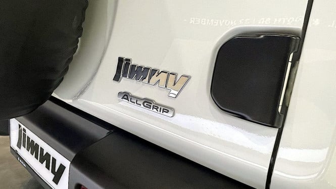 Suzuki Jimny Generasi Terbaru Tertangkap Kamera, Desainnya Benar-benar Bikin Penasaran