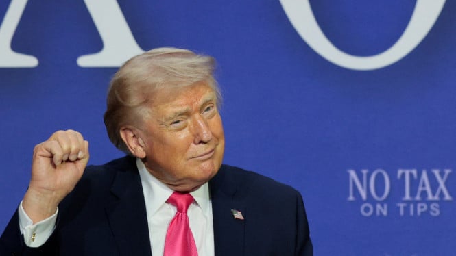 Trump Anggap Remeh Pertukaran Tembakan AS-Iran: Hanya 'Goresan Kecil' di Tengah Ketegangan