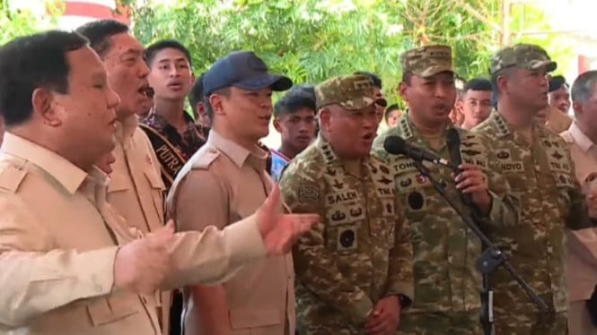 Prabowo Surprise: Komandan Tertinggi TNI Jadi Penyanyi Dadakan di Miangas