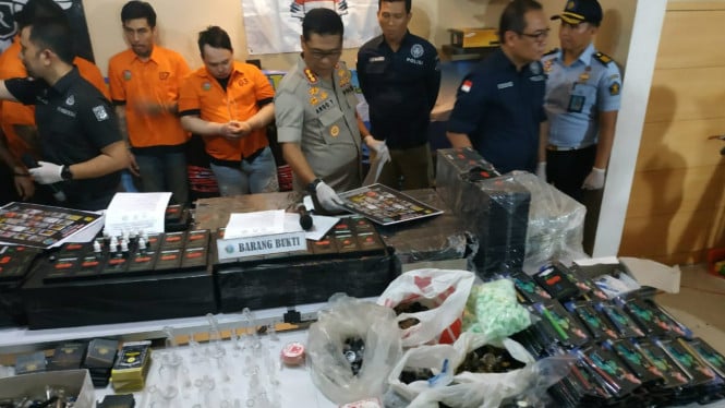 Operasi Besar-besaran Polda Metro Jaya: 120 Cartridge Vape Berisi Obat Terlarang Diamankan