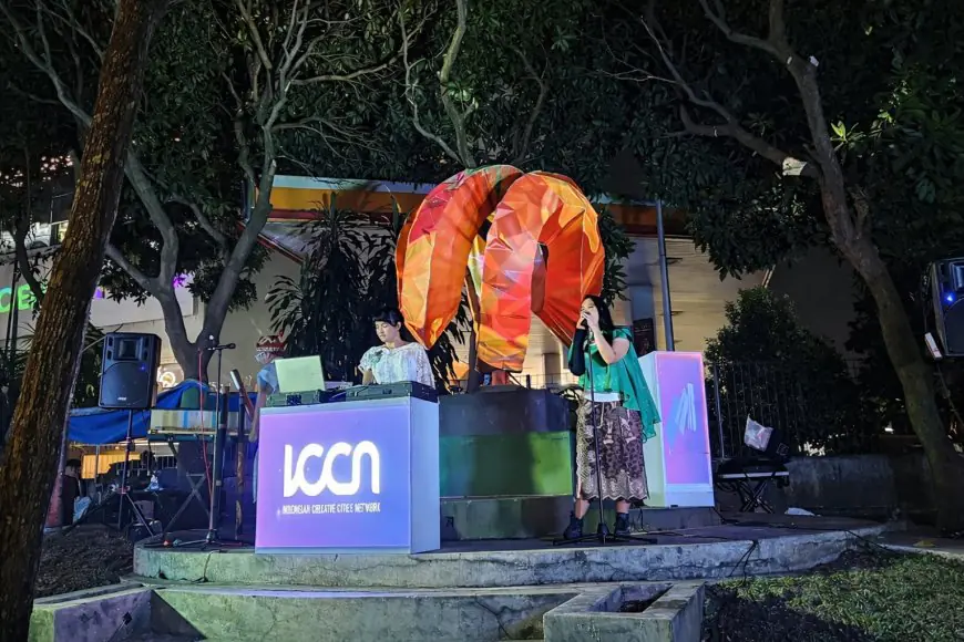 Dari Sepi Menjadi Meriah: Taman Spiral Klojen Kini Jadi Epicenter Seni Digital Malang