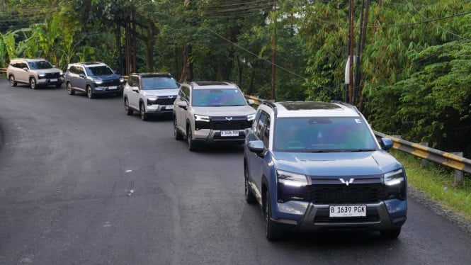 Wuling Eksion PHEV Terbukti Irit Bahan Bakar, Capai 24 Kpl dalam Jarak Tempuh Jauh