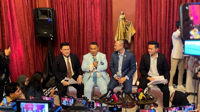 Raffi Ahmad Buka Suara Soal Penawaran iPhone dari Luar Negeri, Sindir Insinuasi Korupsi Bea Cukai