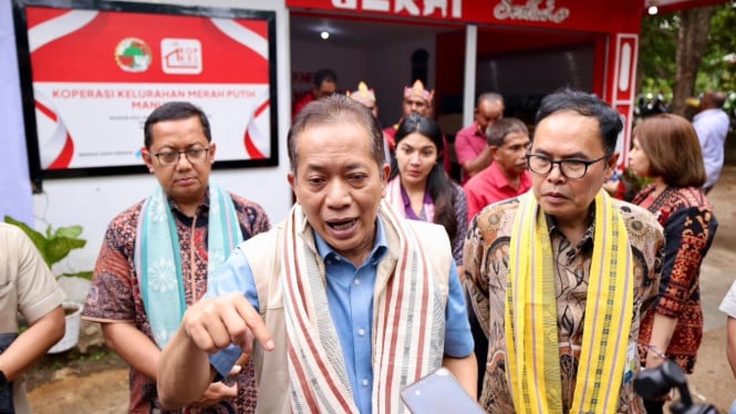 Menkop Ferry Resmi Umumkan Nama-Nama Pemenang Seleksi Manajer KDMP dan KNMP, Tapi Gaji Masih Jadi Misteri!