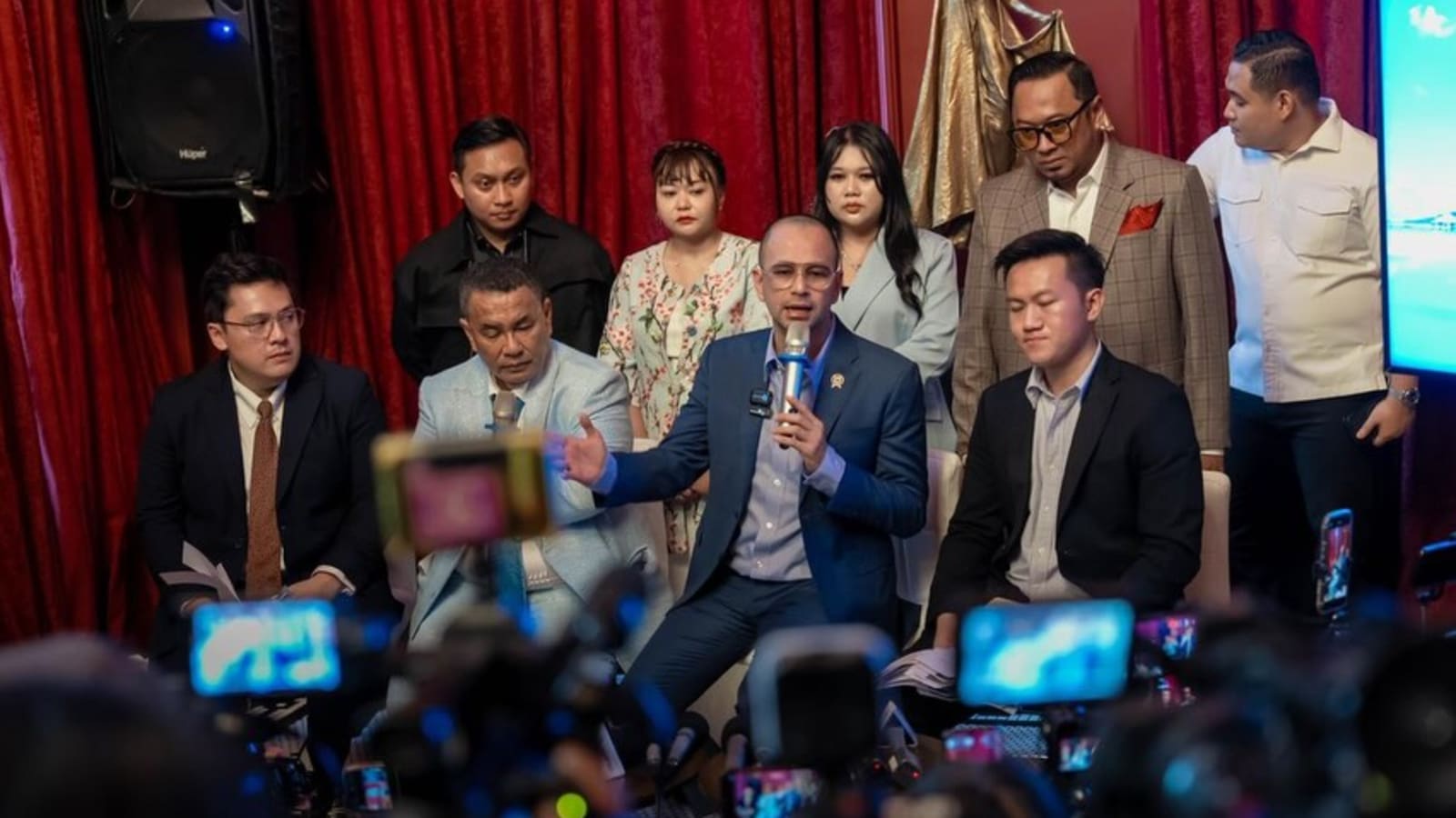 Raffi Ahmad Bantah Libur di Kasus Suap Bea Cukai Blueray Cargo, Sebut Tidak Pernah Titip Barang