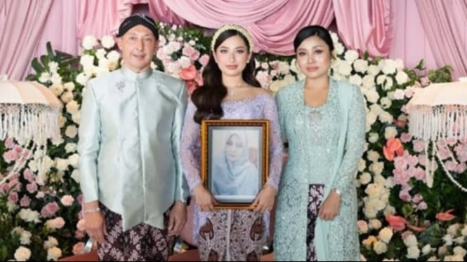 Pernikahan Jennifer Coppen Penuh Momen Menyentuh, Rindu pada Ibunda Pecah di Saat Terindah