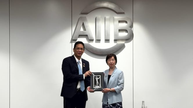 Purbaya Raup Dana Fantastis US$17 Miliar dari Bank Infrastruktur Asia, Ini Detailnya