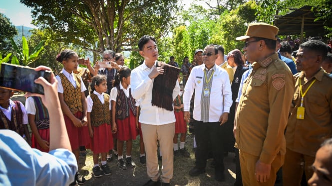 Gibran Ingatkan: Koperasi Desa Merah Putih Jangan Jadi 'Musuh' Pedagang Kecil