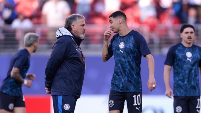 Aturan Baru FIFA Mulai Berlaku: Miguel Almiron Jadi Pemain Pertama yang Kena Kartu Merah