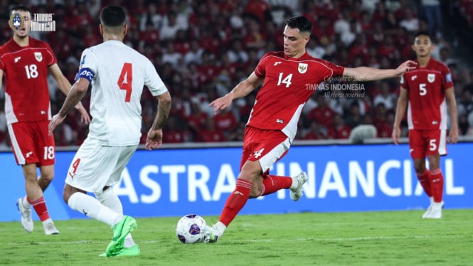Joey Pelupessy Masih di Udara, Lommel SK Tekankan Negosiasi Berlanjut Pasca-Promosi Mengejutkan