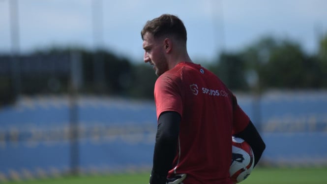 Perpisahan Adam Przybek Tandai Dimulainya Era Baru Persib Bandung di Musim Depan