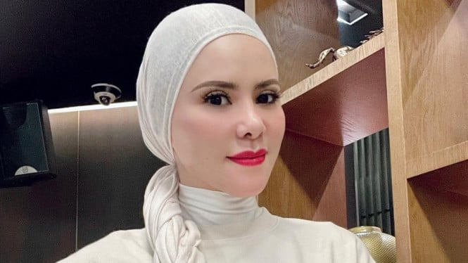 Kepercayaan Buyar: Angel Lelga Laporkan ART atas Kehilangan Barang Berharga di Rumah