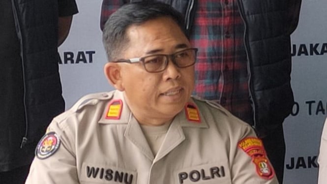 Polisi Nonton Bola Saat Terima Laporan KDRT, Korban Merasa Diabaikan dan Marah Besar