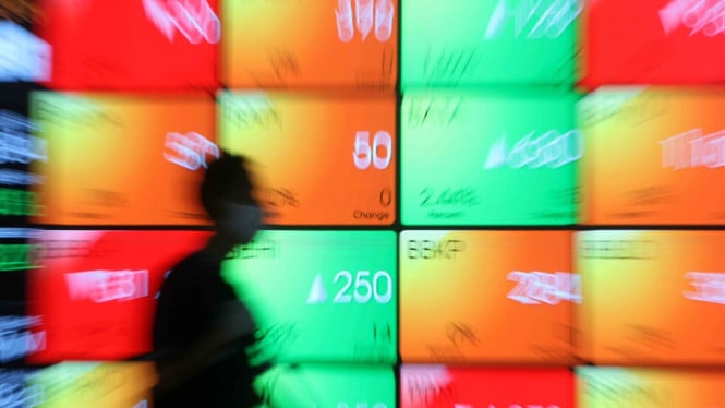 Pasar Saham Indonesia Terpukul, Investor Masih Enggan Masuk Setelah IHSG Anjlok Kemarin