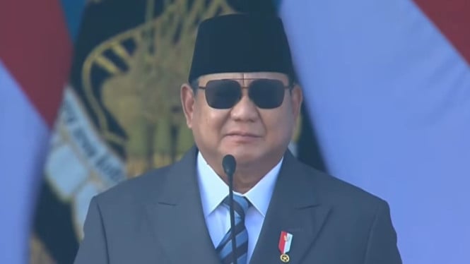 Prabowo Raih Penghargaan Tertinggi Polri saat Bhayangkara Rayakan 80 Tahun Pengabdian