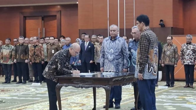 Purbaya Lantik Tiga Dirjen Baru di Kemenkeu, Benahi Struktur Organisasi Keuangan Negara