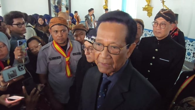 Sultan HB X Peringatkan Publik: Jangan Mendaki Merapi Sekarang, Ini Alasannya