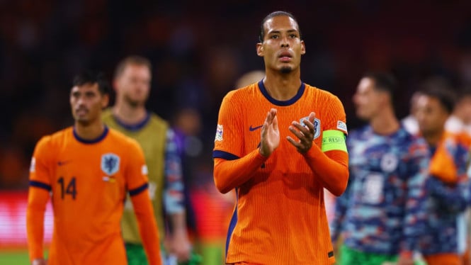 Van Dijk Incaran Milan? Rossoneri Siap Tarik Bek Legendaris Liverpool