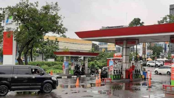 Pajak Kendaraan Menunggak? Siap-Siap Terseok di Pompa Bensin Daerah Ini