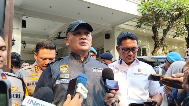 Operasi Besar-Besaran Polri Buru Jejak Korupsi: Dari Kafe hingga Pusat Bisnis Eksklusif