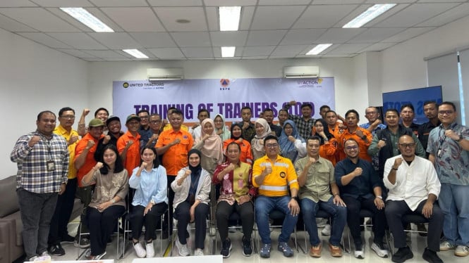 United Tractors Berlabuh di Desa, Siapkan Warga Hadapi Ancaman Bencana Bersama BNPB
