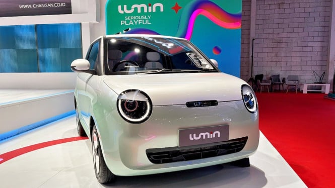 Konsumen Mulai Berpaling dari Mobil Listrik Entry Level, Motor Matik Berkapasitas Besar Jadi Pilihan Baru