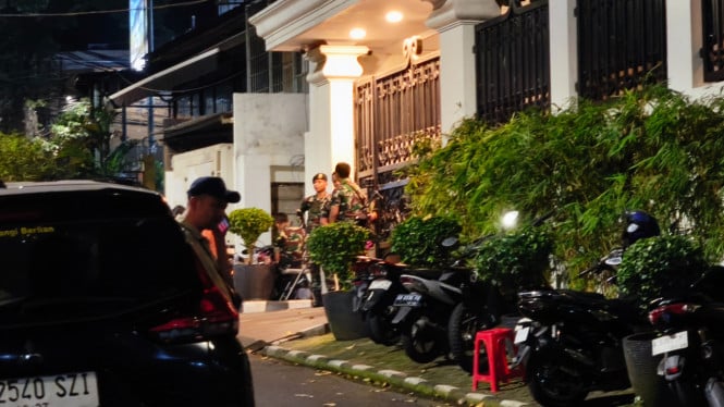 Rumah Jampidsus Febrie Adriansyah Dikepung Ketat: TNI Turun Tangan, Ada Apa?