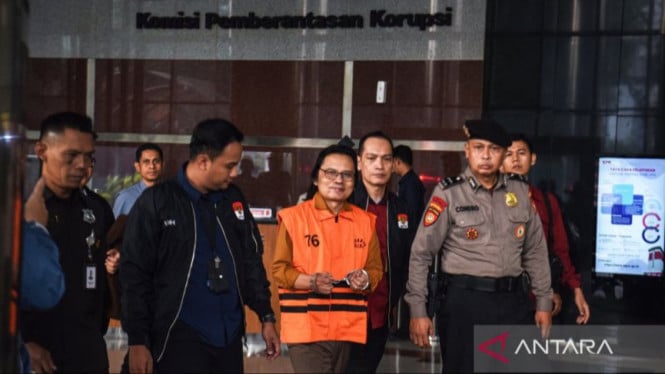 Dugaan Korupsi Gratifikasi Rp37,8 Miliar: Mantan Sekjen MPR Diincar KPK