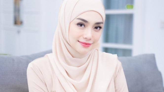 Celine Evangelista Bongkar Status Jomblo, Ternyata Sudah Dekat dengan Tokoh Penting Negara