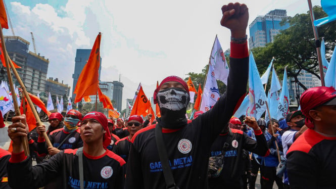 Bupati Tegal Jadi Perantara Buruh Tembakau, Bawa Suara Mereka ke Jakarta