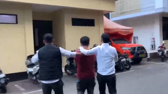 Dalang Teror Bom SDN Srengseng Sawah 15 Ternyata Orang Tua Murid, Polisi Ungkap Motif Mengejutkan