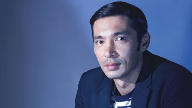 Punya Nama Asli Lain, Ini Alasan Abimana Aryasatya Ganti Identitas Saat Karir Dimulai