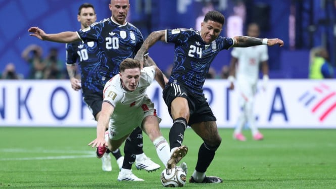 Inggris Tahan Gempuran Argentina di Semifinal Piala Dunia 2026: Pertarungan Taktik Tanpa Pemenang