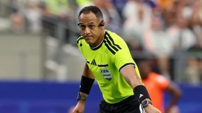 Ismail Elfath Jadi Wasit Inggris vs Argentina, Prestasi Kontroversial Bakal Jadi Sorotan