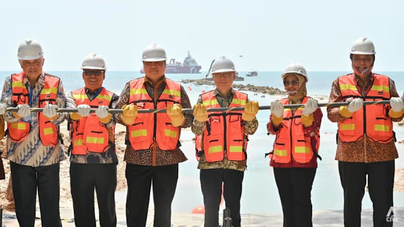 Kabel Laut Batam-Singapura Resmi Hidup: Revolusi Digital Antarnegara Dimulai