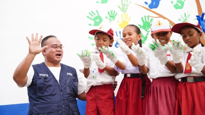 Dari Sawah ke Bangku Sekolah: Kisah Inspiratif Anak Nasabah PNM Mekaar yang Terus Berjuang