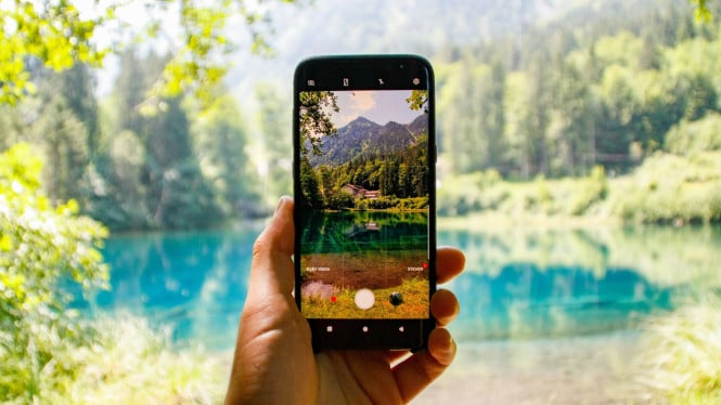 Revolusi Fotografi Mobile: 3 Sensor Kamera Smartphone yang Ubah Permainan Fotografi Profesional