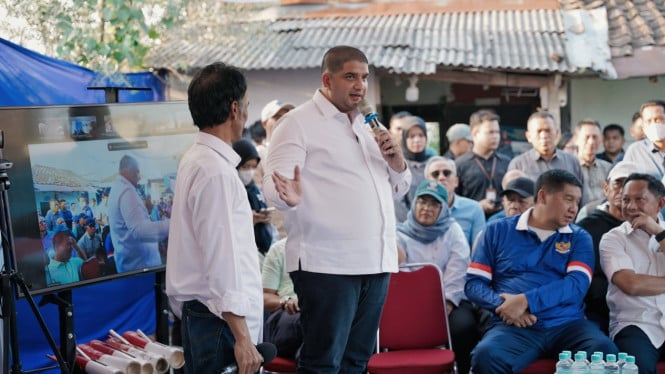 Dari Kantong Pribadi, Anggota DPR Rajiv Keluarkan Rp340 Juta untuk Renovasi Rumah Warga Bandung