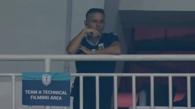 Posisi Strategis John Herdman di Tribun Jadi Sorotan, Begini Cara Pelatih Pantau Timnas Indonesia Tundukkan Kamboja