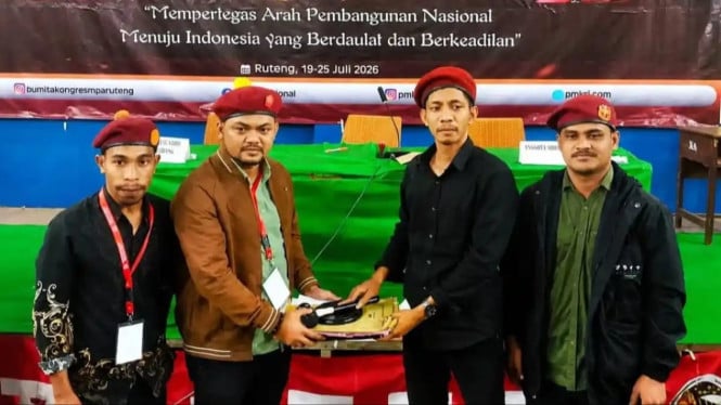 Delvis Rettob Resmi Pimpin PMKRI: Dari Ambon Menuju Kepemimpinan Nasional
