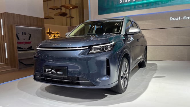 DFSK E5 Plus Meluncur dengan Harga Rp400 Juta, Jok Belakang Jadi Sorotan Utama di GIIAS 2026