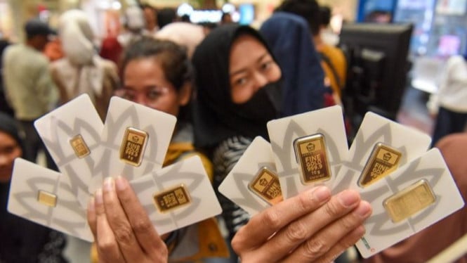 Emas Antam Merosot Rp20 Ribu di Awal Agustus, Investor Waspada Trend Menurun